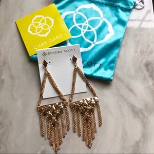 “Mandy” style Drop earrings